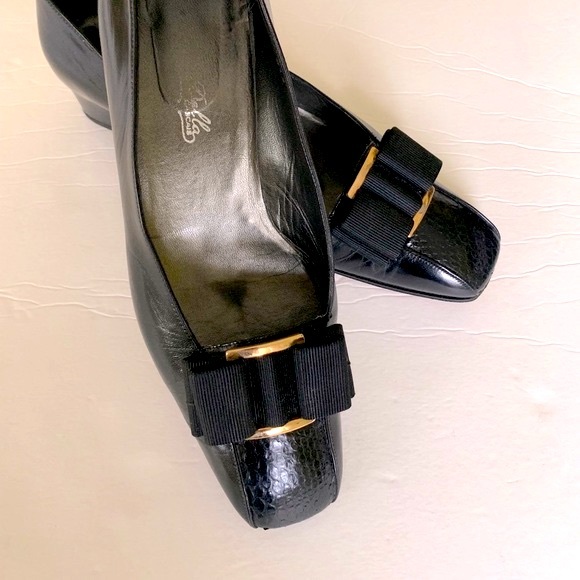 Black shiny real leather shoes with real snake skin cap toe beautiful large bow - Picture 3 of 8